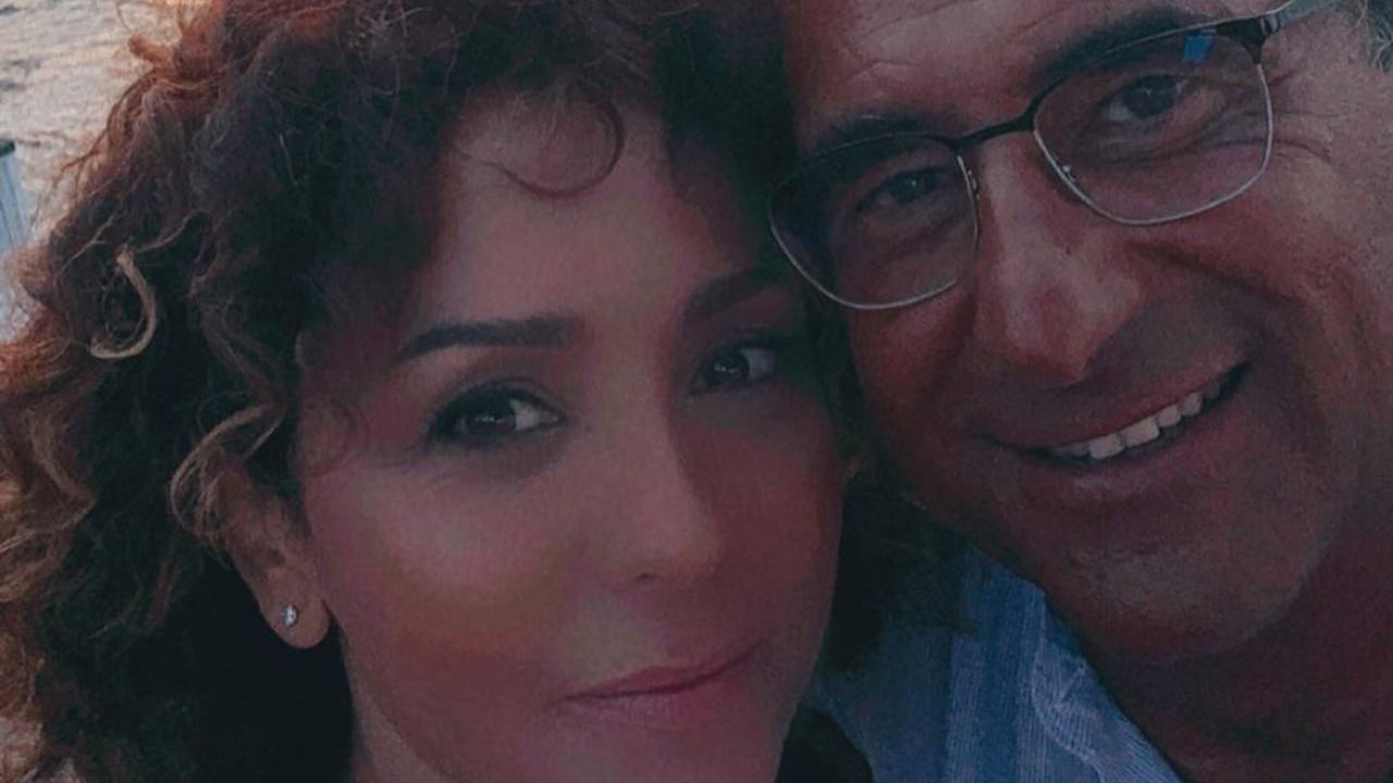 Francesca Vaccaro in compagnia del marito Carlo Conti. (Foto: Instagram) - Metropolinotizie.it