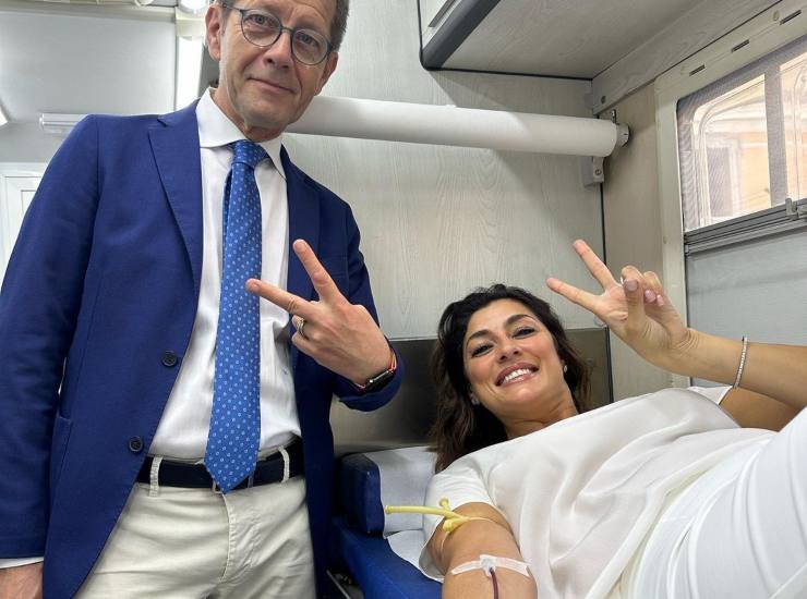 Elisa Isoardi e la donazione del sangue all'associazione Avis. (Foto: Instagram) - Metropolinotizie.it