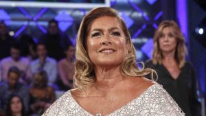 Romina Power pizzicata con un volto noto (Fonte Ansa)