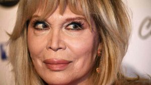 amanda-lear-morte-Metroponotizie.it